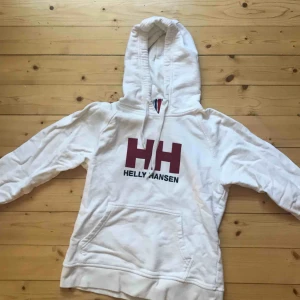  - Helly hansen hoodie