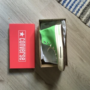  - Nya, oanvända och inte ens provade. :) frakt: 90 kr