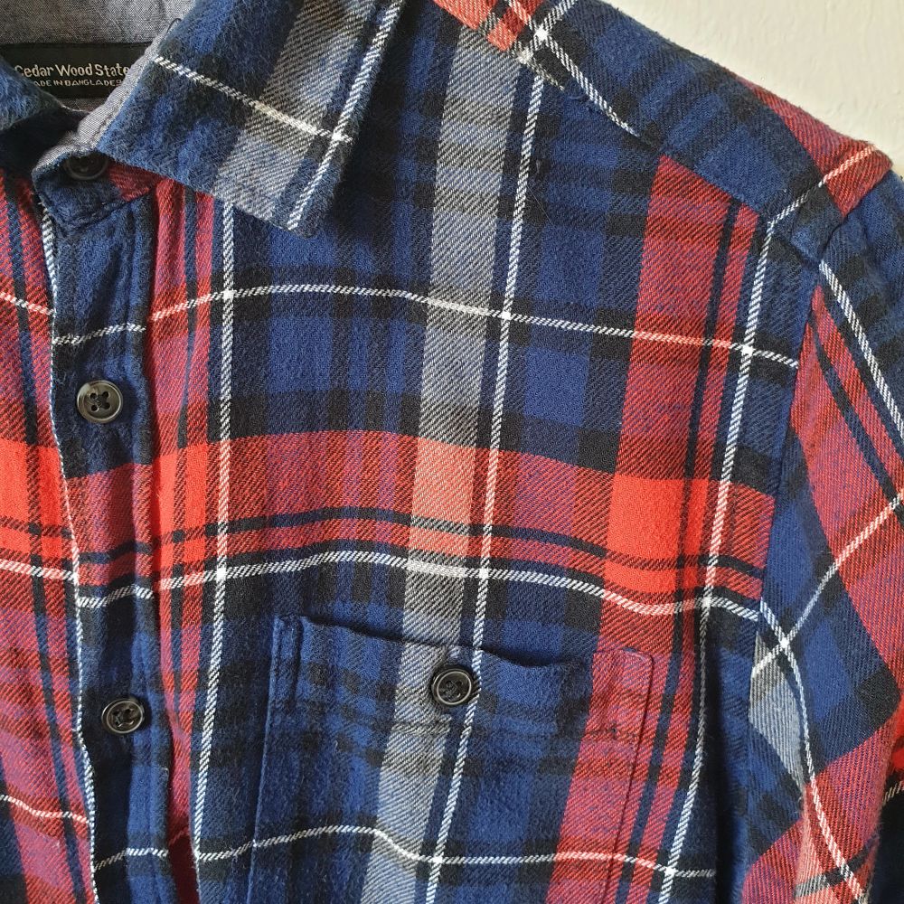 Red/blue check shirt.Super soft fabric. Straight fit. Skjortor.