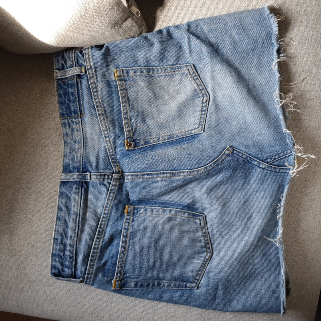 Jeanskjol från hm - 90