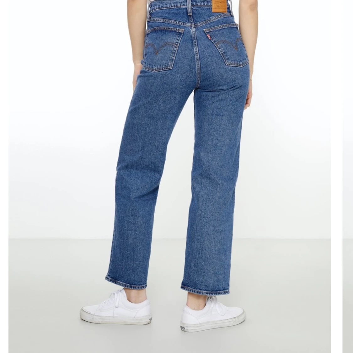 Levis ribcage straight ankle jeans