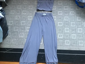 Rebecca Stella - Ett set från Rebecca Stella, knappt använt 