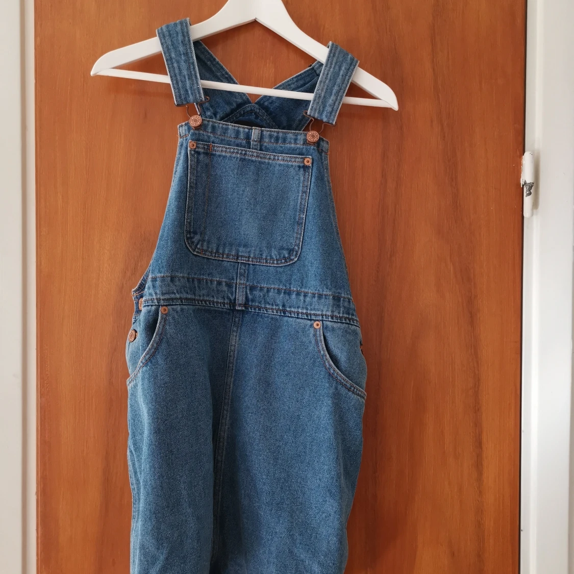 Hängselklänning Monki storlek S