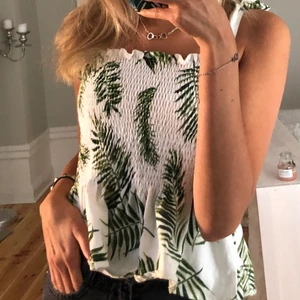 Volang topp - Jättegullig topp i populär volangmodell