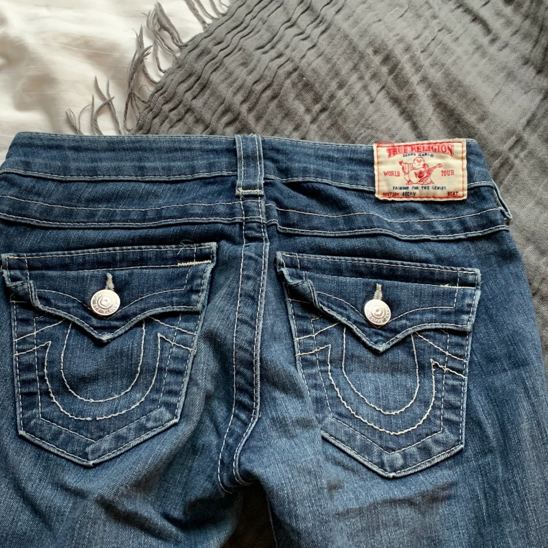 Lågmidjade True Religion bootcut jeans💅✨