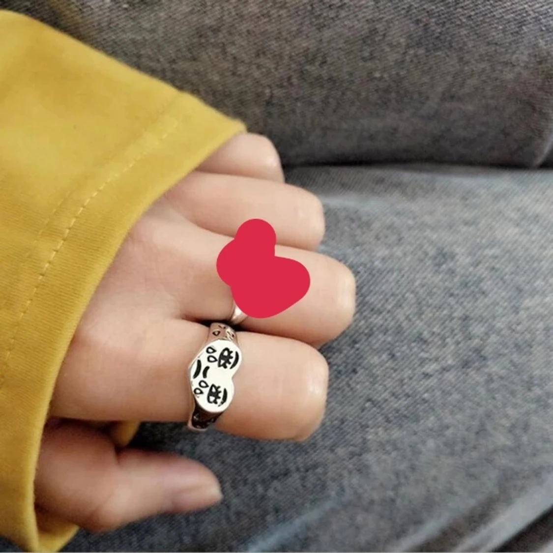 Säljer denna jätte populära gråtande hjärta ring - 90