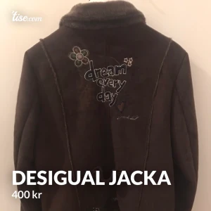 Desigual jacka  - St 40, i princip oanvänd 