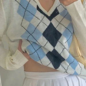 Cute shirt - En snygg rutig tröja från Sekou😍