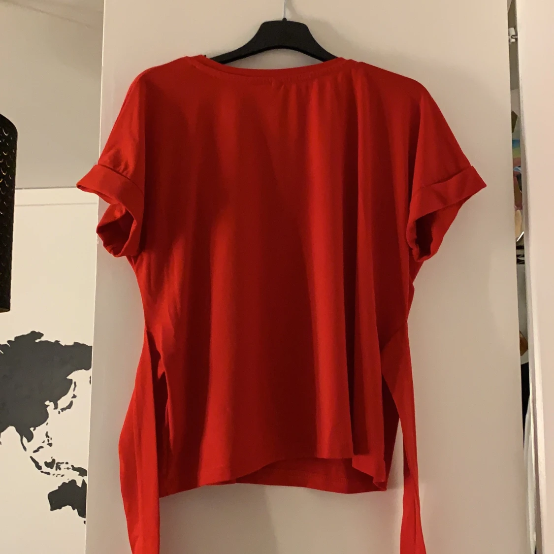 Röd fin tröja - 90