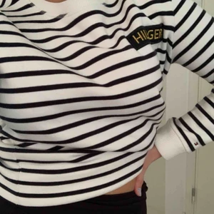 Hilfiger tröja  - Tommy hilfiger tröja, bra skick