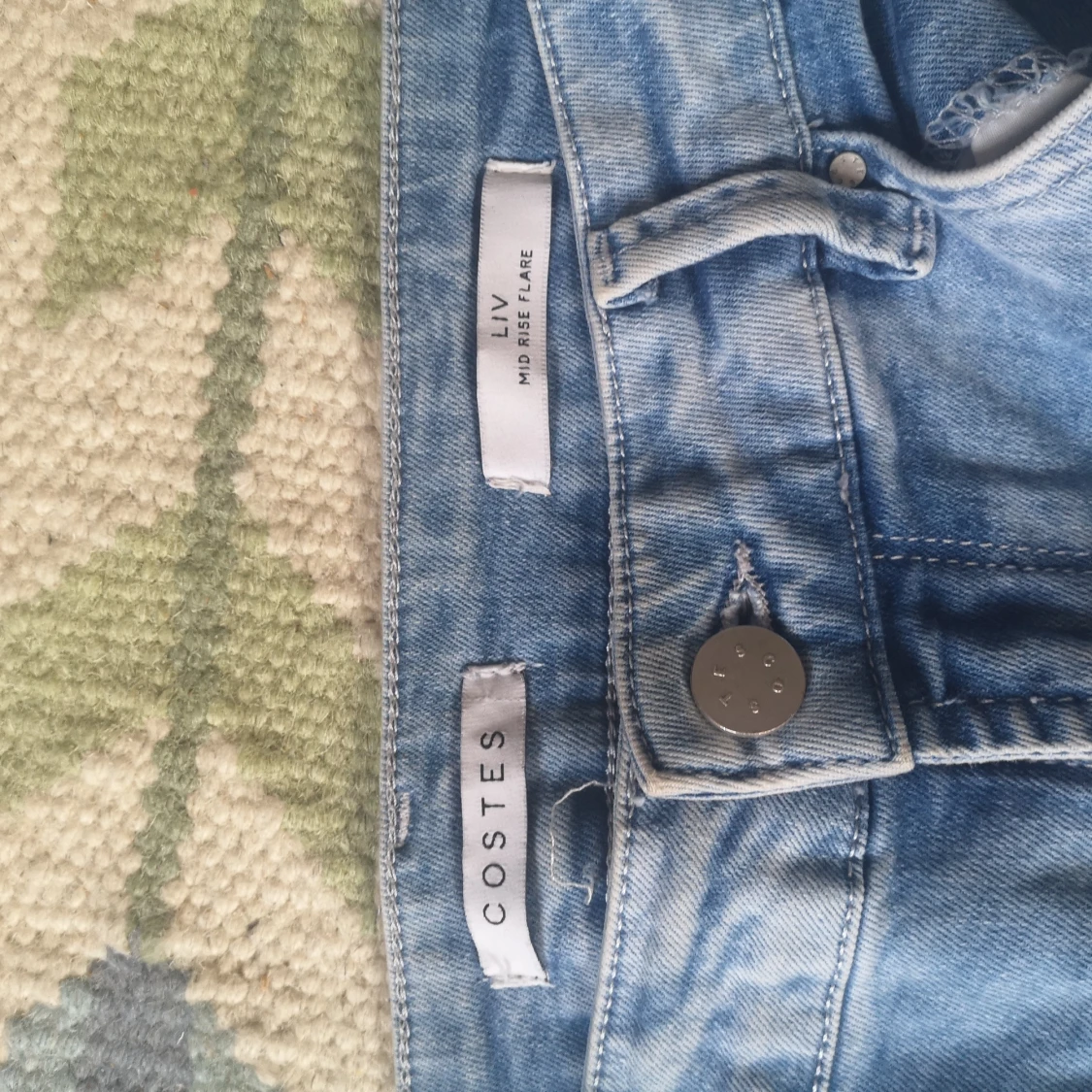 Ljusblå bootcut-jeans  - 90