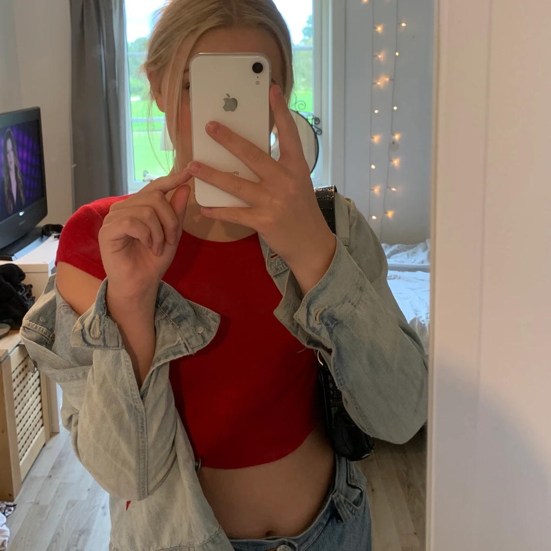 Röd cropped top