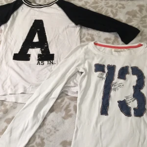 2 långärmade tröjor  - 2 fina långärmade varav den ena ( t vänster ) är av lite tjockare tyg💫 säljer pga har växt ur! Frakt tillkommer 💫