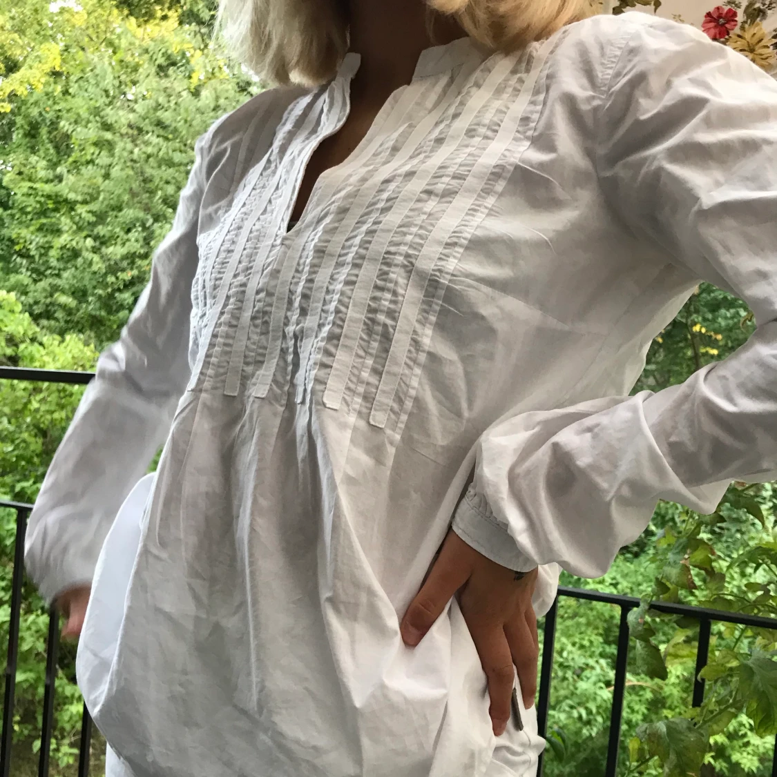 Vit blus strl 36 - 90