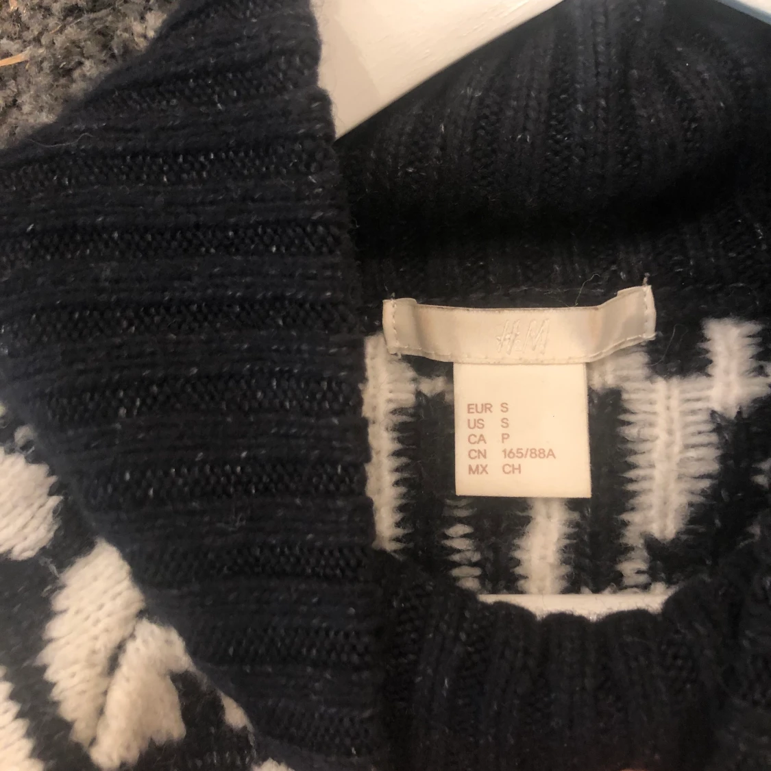 Cool stickad tröja - 90