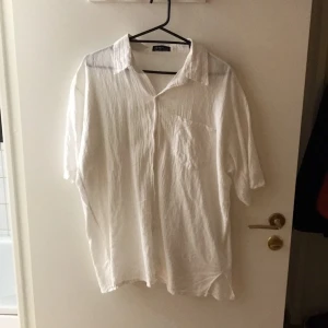  - Superfin bomulls skjorta, vintage.  30 kr frakten.