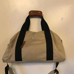  - Begie sandqvist väska.