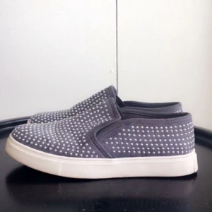  - Steve Madden sneakers, använda en gång!