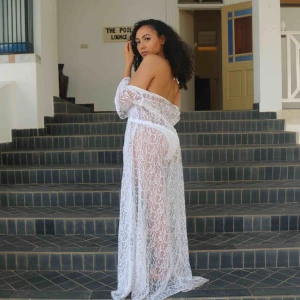  - Min älskade strandcardigan, fint skick!  Kan behövas tvättas i klor eller vanish