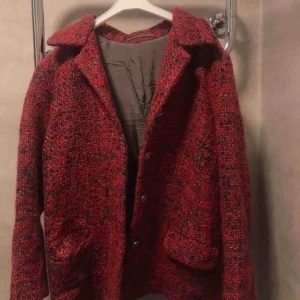  - En jätte fin höst kappa! Kan skicka mer bilder vid behöv.