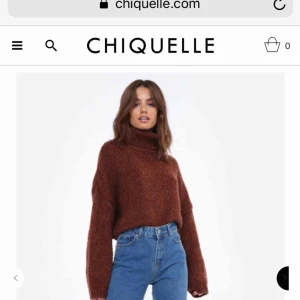  - En höstig stickad tröja, Fint skick, använd fåtal gånger🍁 Nypris: 500kr