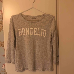  - Tröja från Bondelid, köpare står för frakt