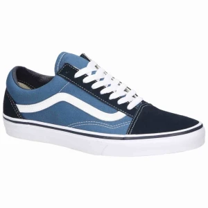  - Vans Old Skool. Använt 3 gånger. Fint skick. 