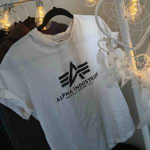 Alpha industri t-shirt, passar S/M