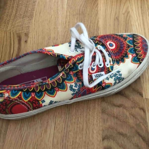  - Jättecoola vans, använda typ 1 gång.