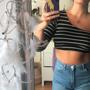 One-shoulder topp - Bra festtopp nu till sommaren!🌷- fri frakt🌻