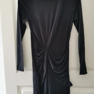 Klänning  - Från bikbok. Storlek xs 