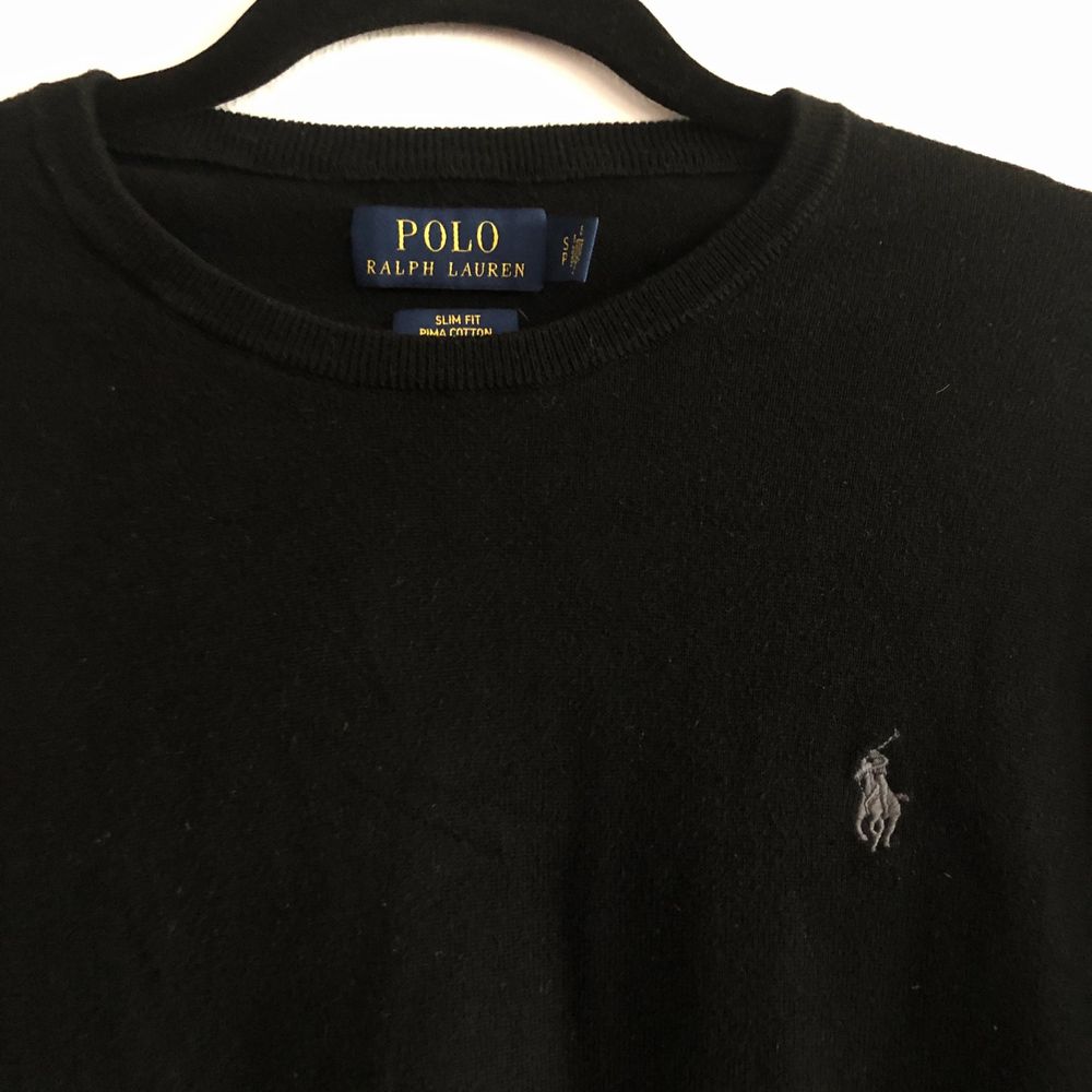 Svart pullover från Polo Ralph Lauren. Stickat.