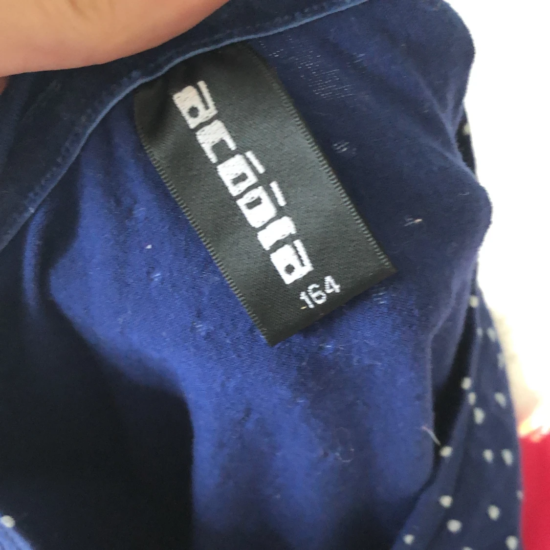 Superfin polkadottad tröja - 90