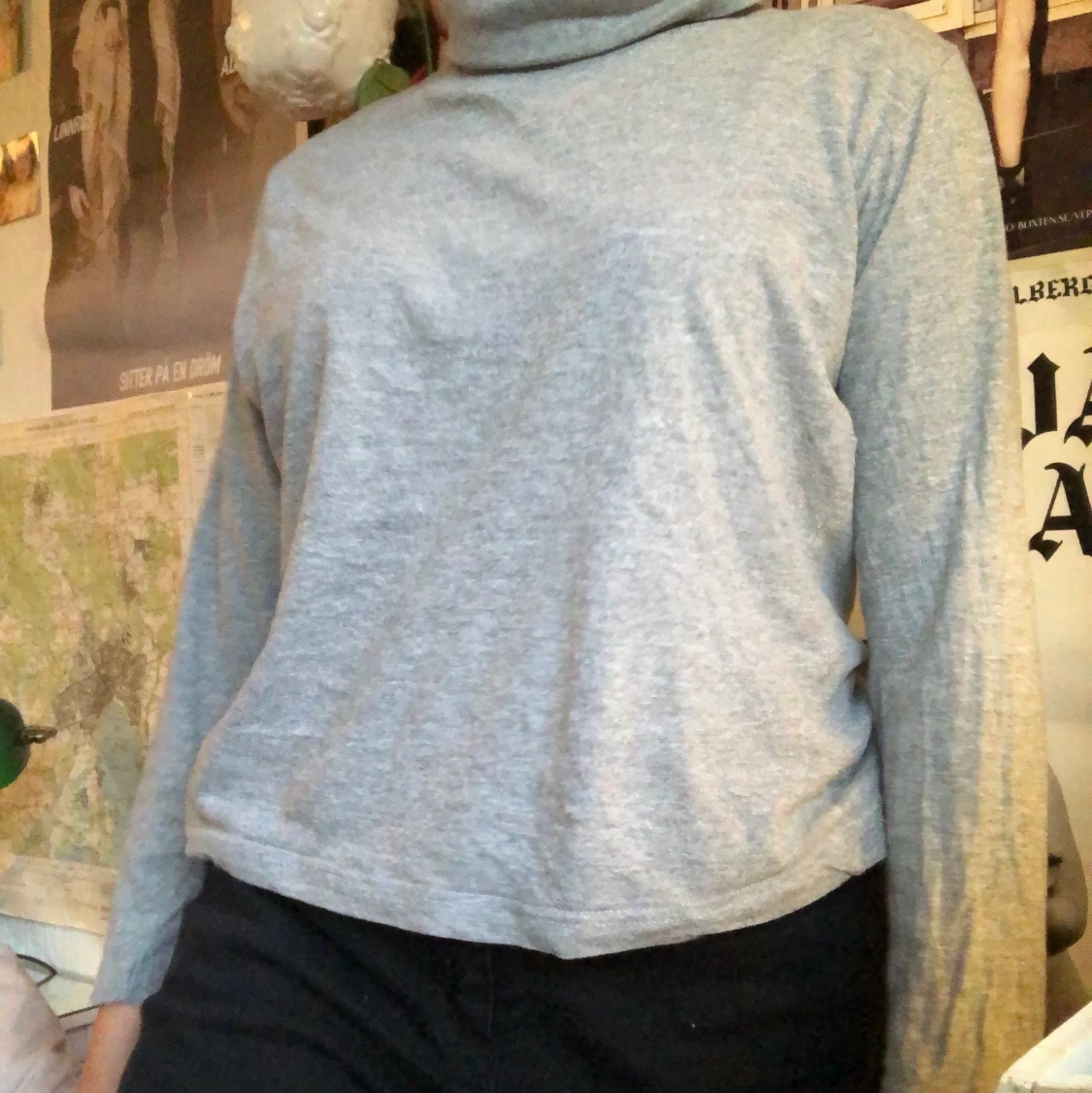 GRÅ TURTLENECK - 91