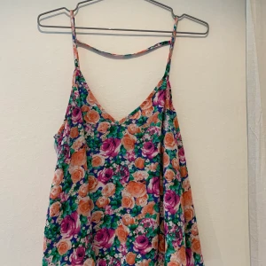 Gulligt linne - Gulligt linne från Forever21, knappt använt. Köpare står för frakt 💓🌸