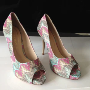  - Jättefina! Använda 1 gång på en födelsedag. Finns i Upplands Väsby.