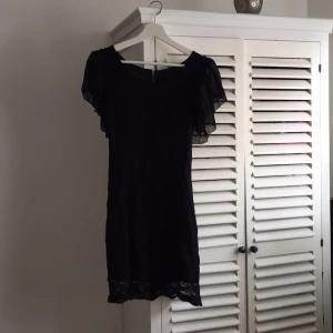  - Fin klänning från Nelly
Använd 1 gång 