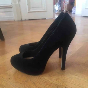  - Aldrig använda pga fel storlek. Köpta i New York