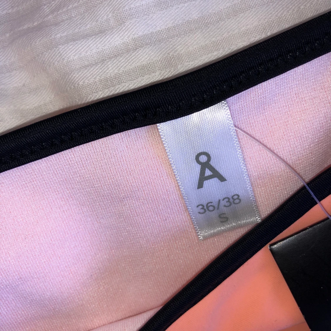 APRIKOS BIKINITROSOR - 91