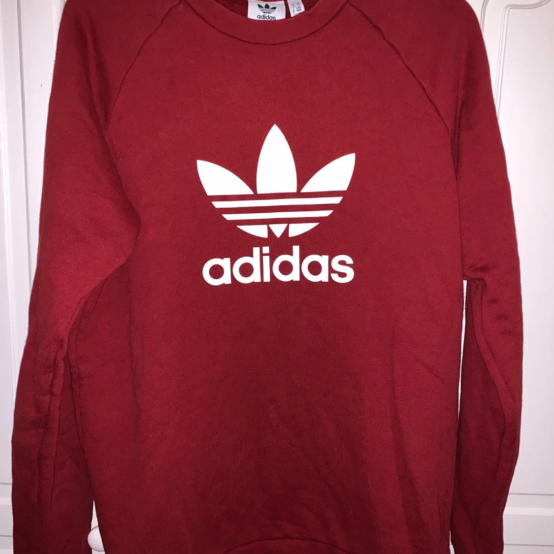 Vinröd adidas sweatshirt  - 90