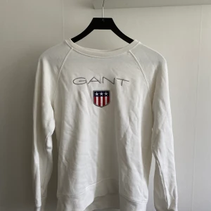 GANT tröja - Nyskick, Passform; S/M, Frakt tillkommer, Pris kan diskuteras💕