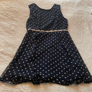 Sommarklänning s - Prickig Sommarklänning blå