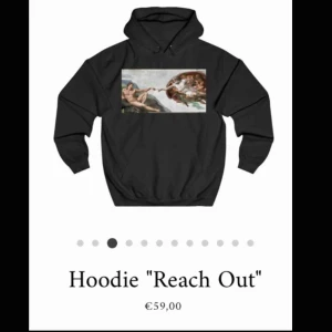  - 💫💫Säljer min The Cool Elephant hoodie då den är för liten för mig:((  💕använd fåtal gånger i ett rök och pälsfritt hem💕  köpt för 600kr-pris kan diskuteras  hör av dig om du har någon fundering<3