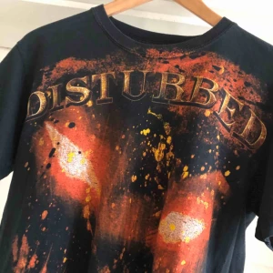  - Disturbed- kan hämtas i Uppsala eller skickas mot fraktkostnad 
