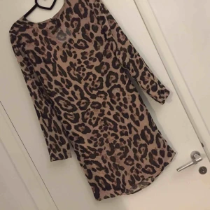  - Klänning DRY LAKE 