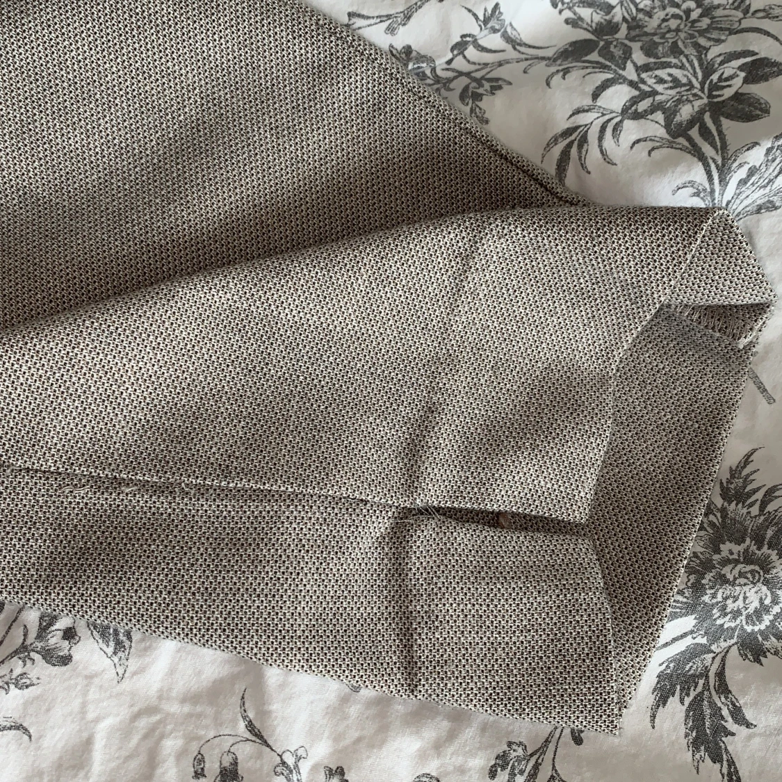 Brun beiga kostymbyxor  - 91