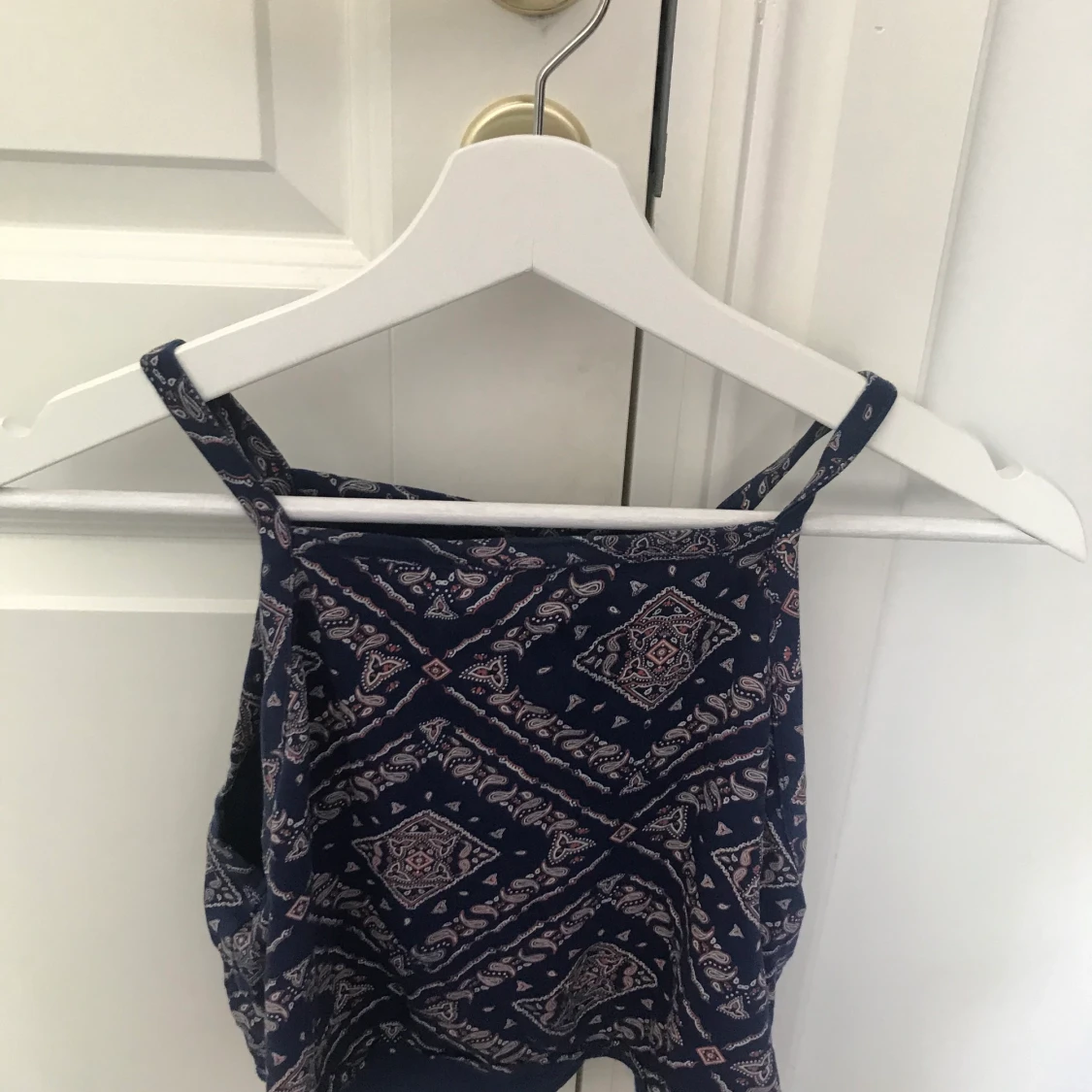 Kort tröja storlek L