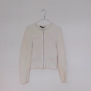 🌞🌞🌞 - Älskade denna förut!! Tyvärr för liten nu. Passar xs-s. Frakt 59 eller mötas upp i Malmö 🤝 