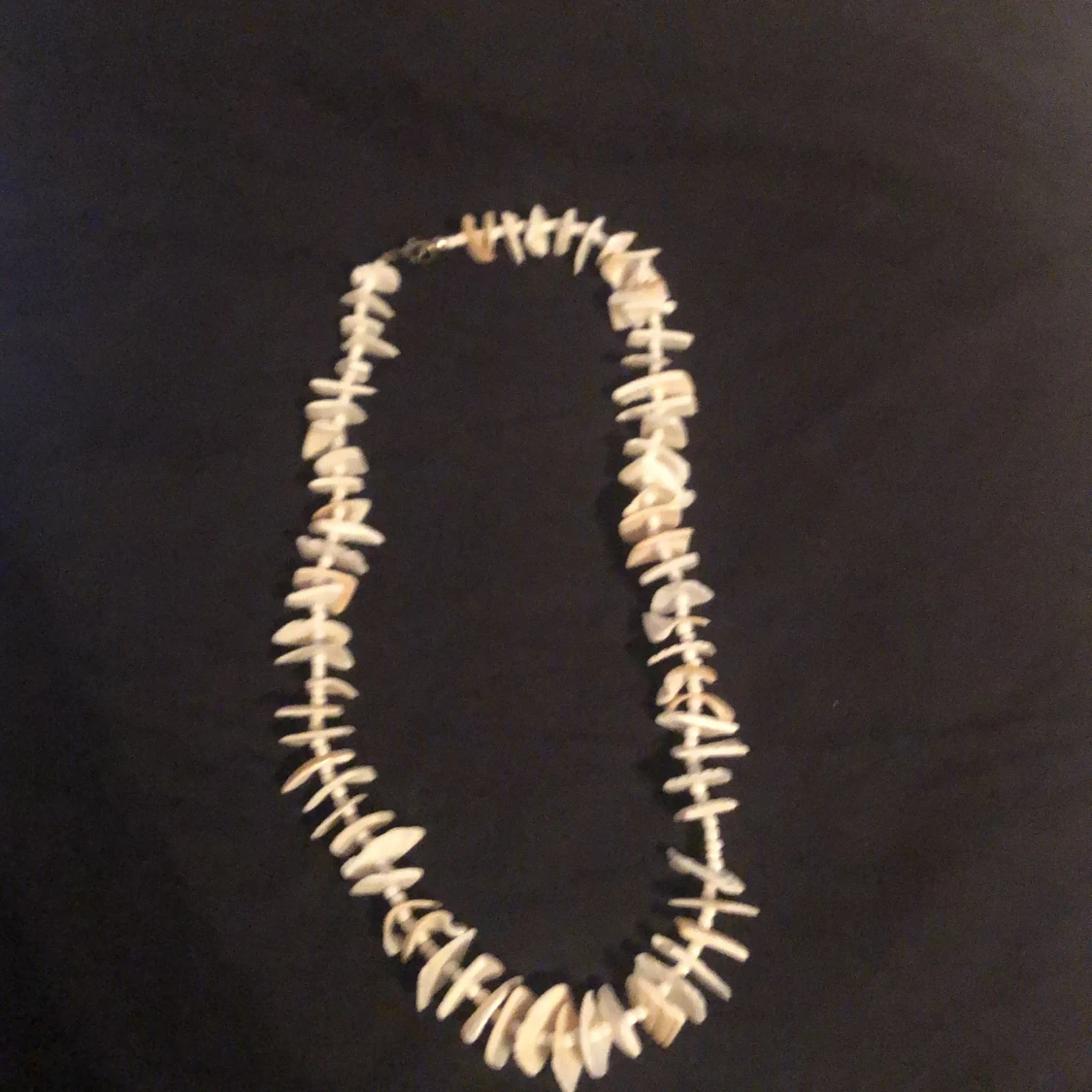 Fejk snäck halsband 