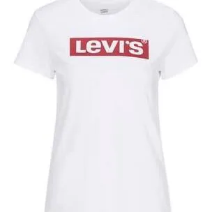 säljer nu en Levis tisha till salu som inte används utan bara ligger i garderoben. ✨🥰. T-shirts.